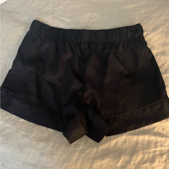 Victoria Secret silk pajamas - Picture 5 of 5